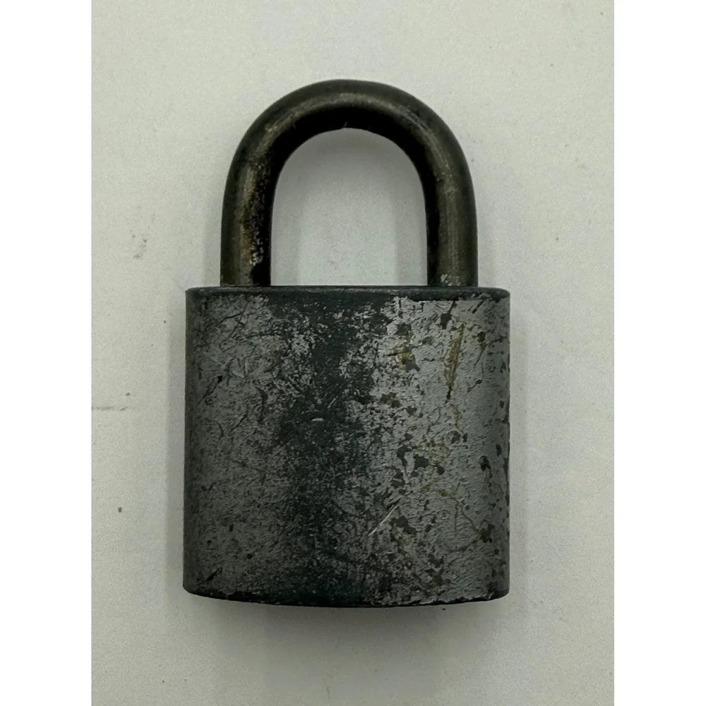 Vintage Yale Padlock with Key HX253 Made in USA Steel Industrial Hardware Lock